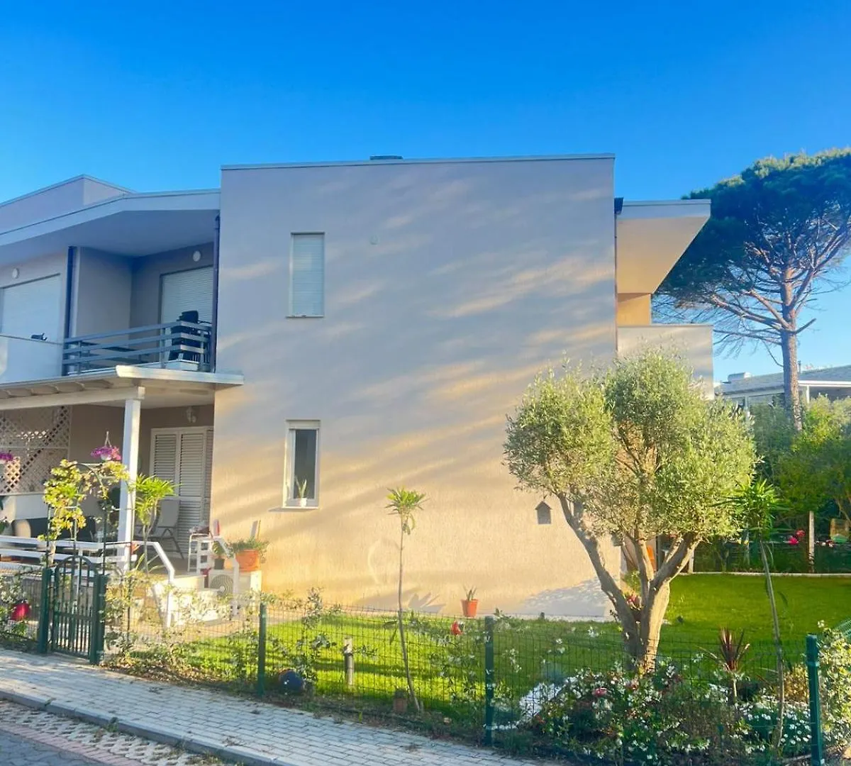 Deja Blue Beach House Bay Of Lalzi Durres Gjiri Lalzit